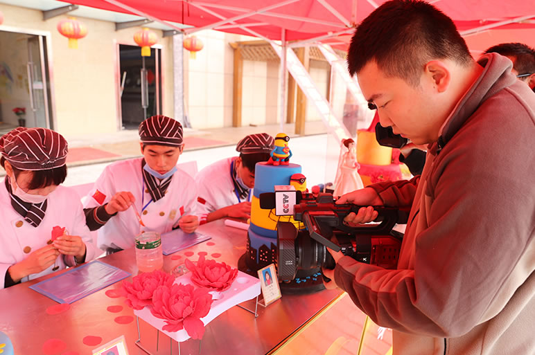 ��ʦ��ѵ,��ʦ������Ƹ��