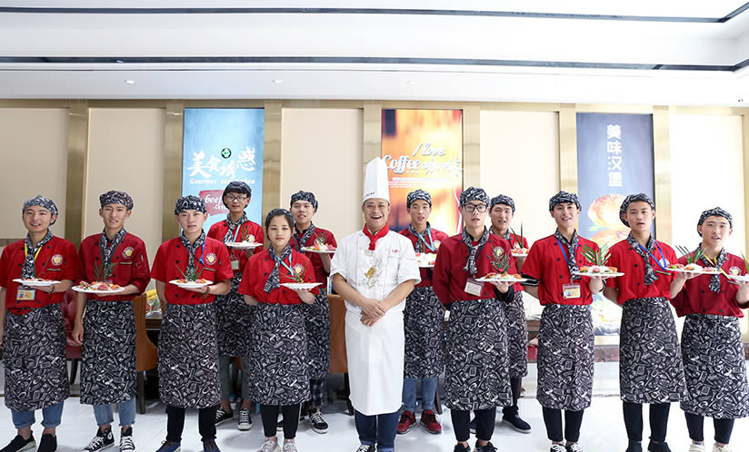 ������ѵ