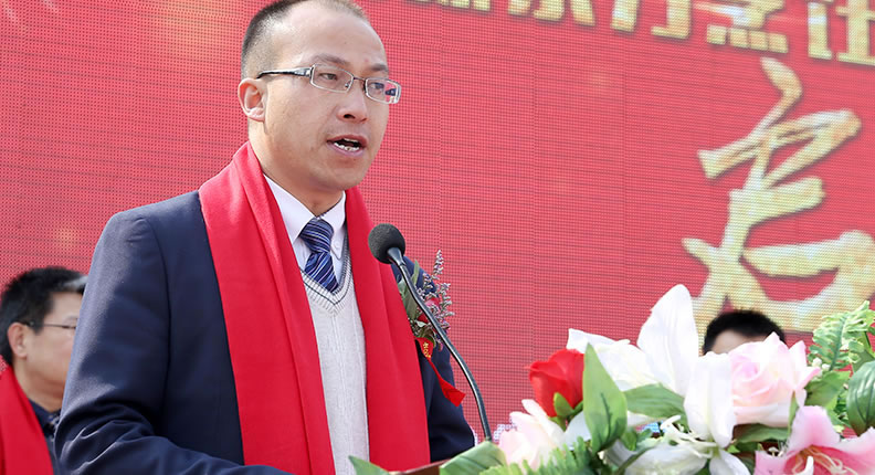 У����������