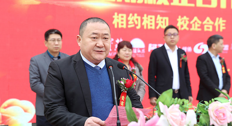 У����������