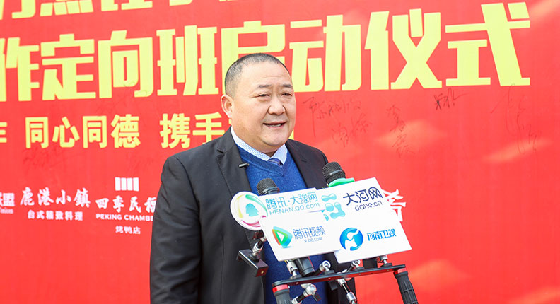 У����������