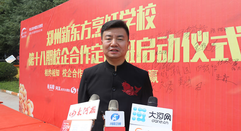 У����������