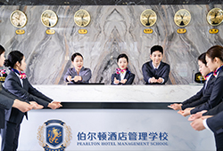  High star hotel management and operation