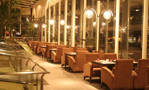 金龙鱼餐饮管理有限公司招聘信息-郑州新东方烹饪学校-新东方烹饪教育-厨师学校-厨师培训-学厨师-厨师学校-学炒菜-河南技工学校-郑州厨师培训学校-厨师技术培训