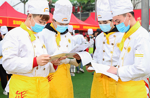 ������Ƹ��